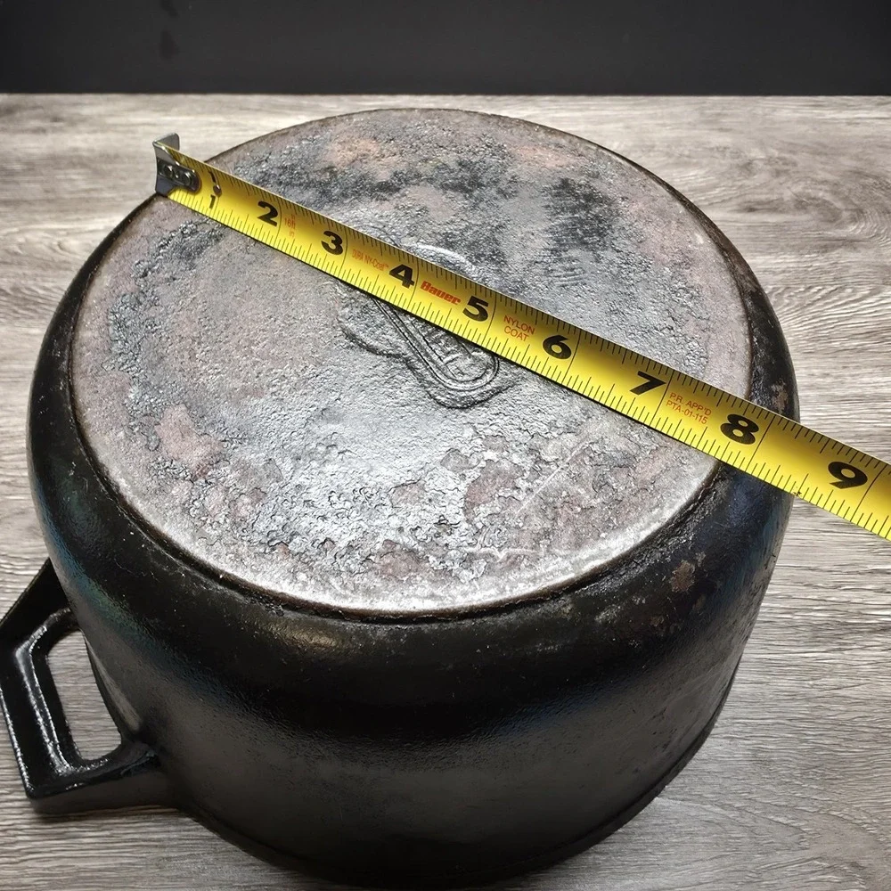 Kirby & Allen Dutch Oven With Self Basting Lid - 10